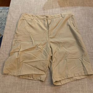 Men’s Honolua khaki shorts, size 34 waist, gently used